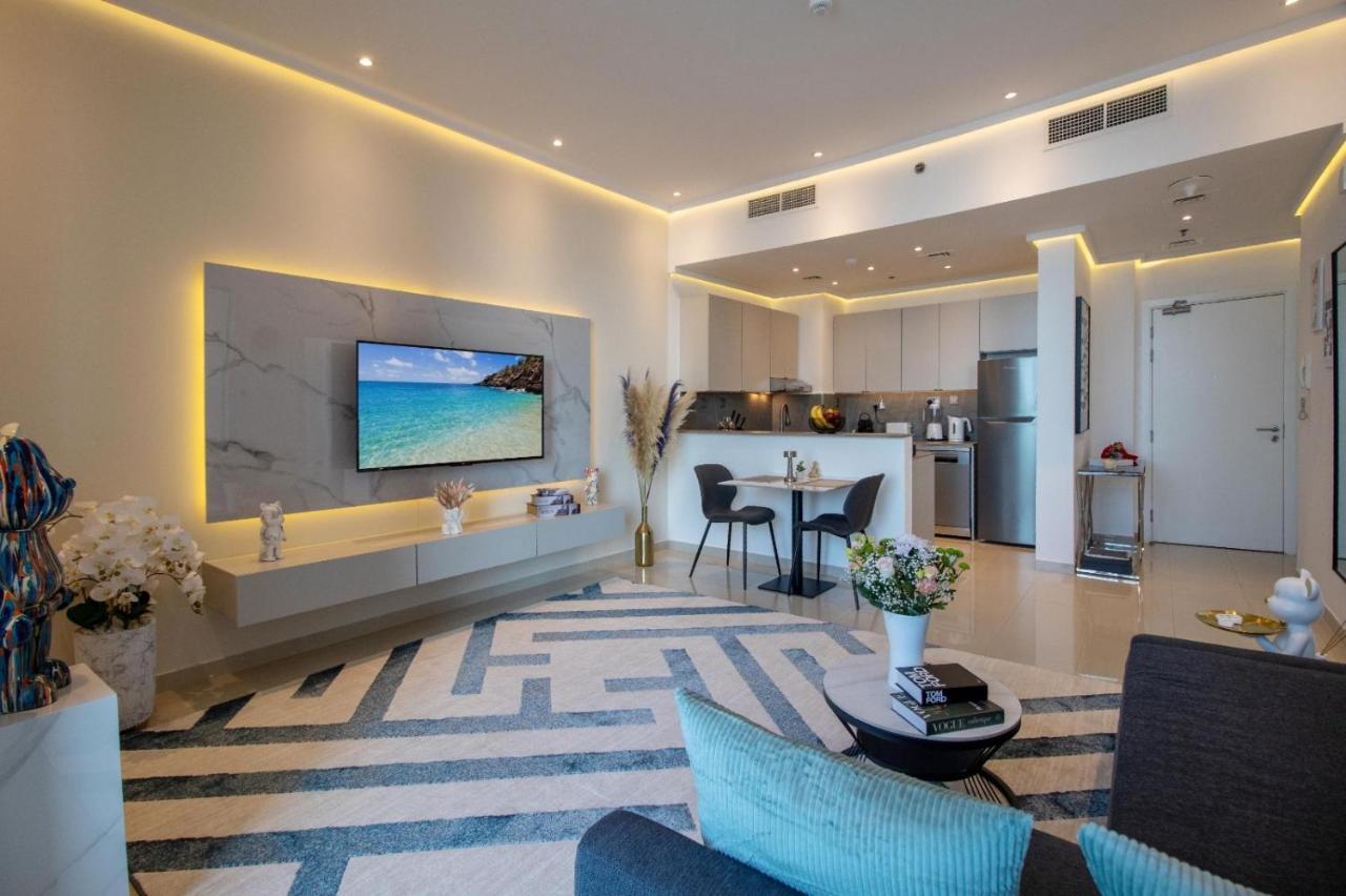 Апартаменти Luxury-designer 1 Bedroom Sea View Дубай