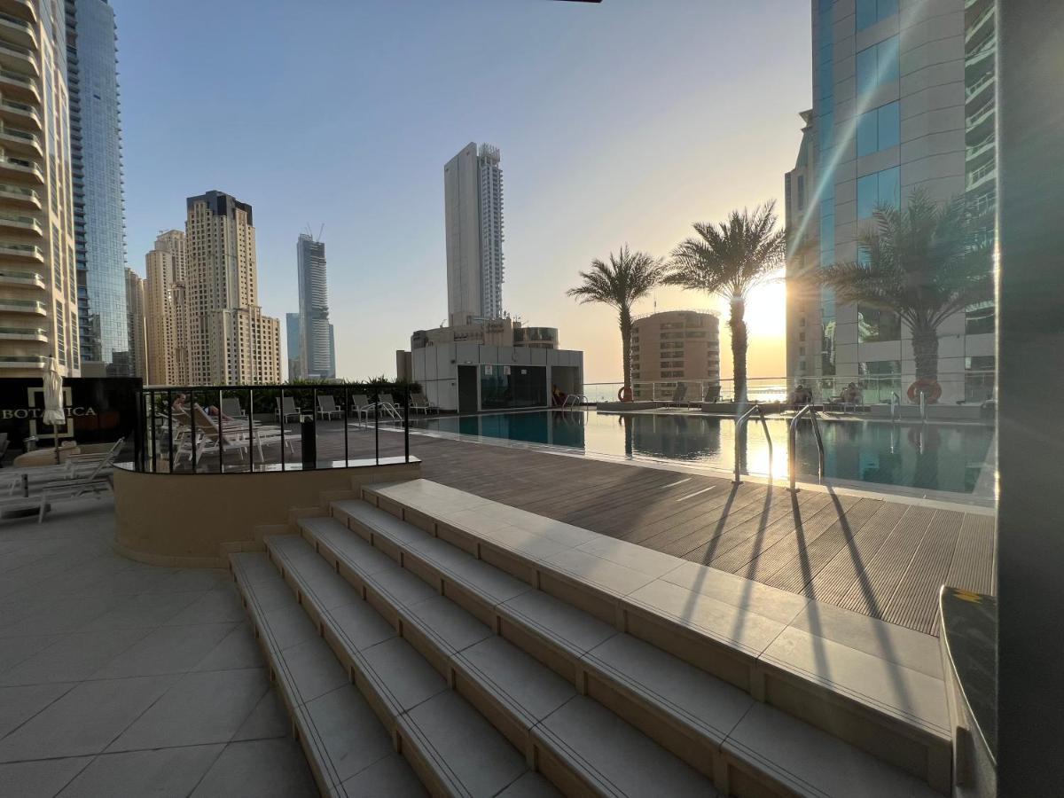 Luxury-designer 1 Bedroom Sea View * Дубай